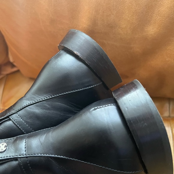 Mattia Capezzani Leather Pointed Toe Stud Ankle Winter Boots Lightly worn - Picture 9 of 10